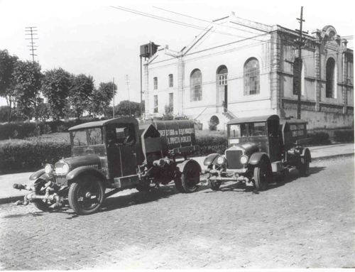 bombas-de-irrigacao-e-lavagem-de-ruas-adquiridas-em-1929-local-nao-identificado