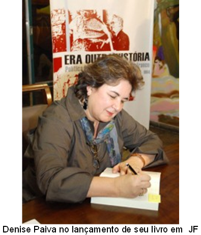 Denise Paiva no lançamento de seu livro em JF