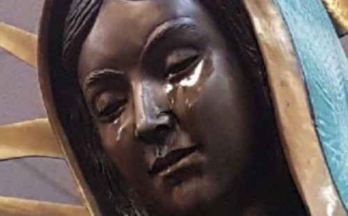 As lágrimas da Virgem de bronze
